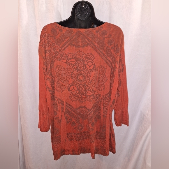 Women's Rust Floral Blouse - Picture 4 of 5